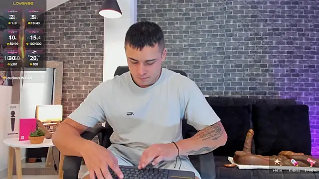 connorsmiith online show from 09.15.25