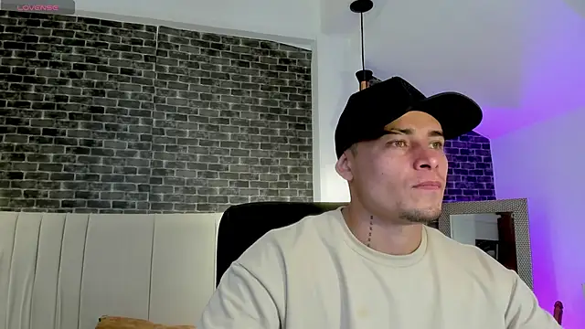 connorsmiith online show from 02.25.26