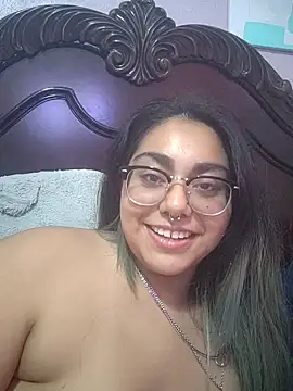 Lovelyrainn online show from 11.08.25