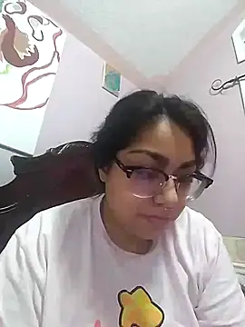 Lovelyrainn online show from 12.19.25