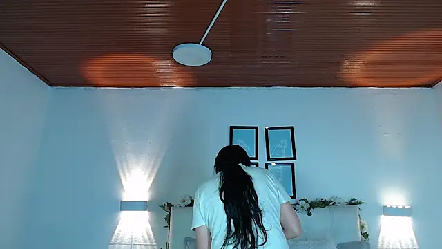 Megan 05  online show from 10.01.25