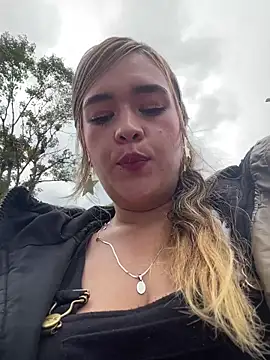 Snapshot of miss_berlyn chatting on 05.21.26 miss berlyn online show from 05.21.26