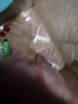 Snapshot of Pio185 chatting on 11.04.25 Pio185 online show from 11.04.25