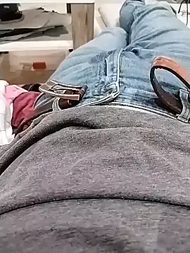 Snapshot of Pio185 chatting on 11.06.25 Pio185 online show from 11.06.25