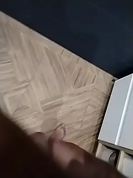 Snapshot of Pio185 chatting on 11.07.25 Pio185 online show from 11.07.25