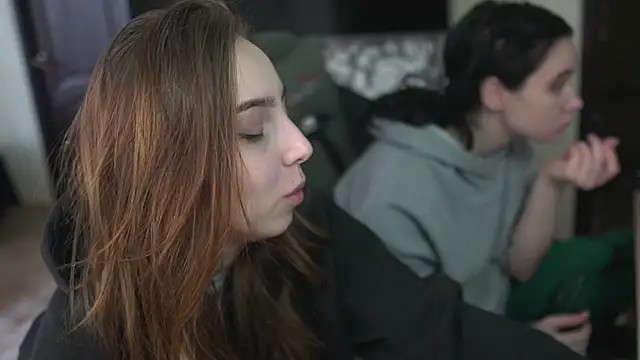 Snapshot of lis_silver chatting on 01.14.26 lis silver online show from 01.14.26