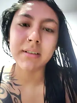 Megara 25 online show from 12.22.25