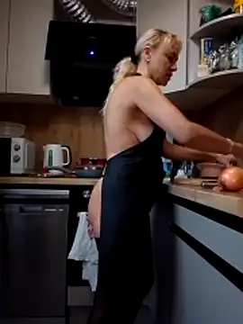 KissMiSveet online show from 11.19.25