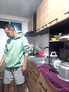 Snapshot of stivenlujan69 chatting on 11.09.25 stivenlujan69 online show from 11.09.25