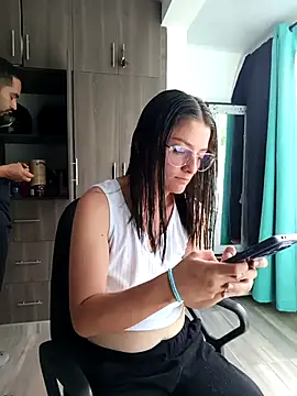 Snapshot of stivenlujan69 chatting on 11.17.25 stivenlujan69 online show from 11.17.25