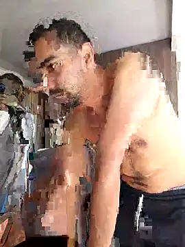 Snapshot of stivenlujan69 chatting on 11.18.25 stivenlujan69 online show from 11.18.25