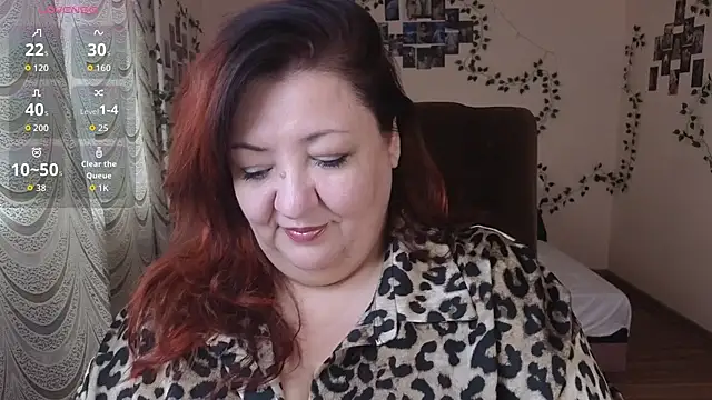 Ophelia Orbit online show from 11.08.25