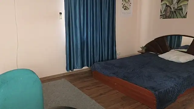 Ophelia Orbit online show from 12.02.25