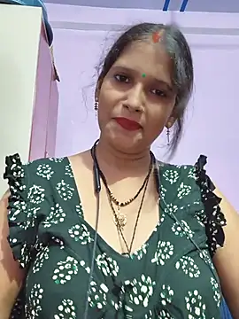 Snapshot of Sonalihot_ chatting on 06.15.26 Sonalihot online show from 06.15.26