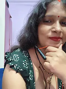 Snapshot of Sonalihot_ chatting on 06.25.26 Sonalihot online show from 06.25.26