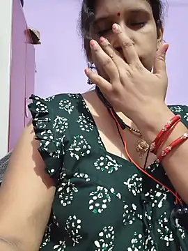 Snapshot of Sonalihot_ chatting on 07.13.26 Sonalihot online show from 07.13.26
