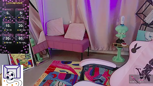 Snapshot of Moon__Bunny chatting on 06.27.26 Moon Bunny online show from 06.27.26