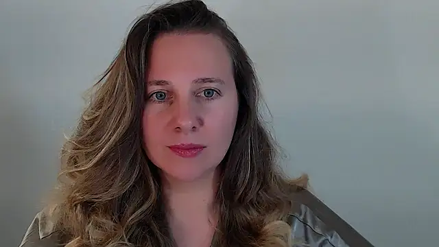 Snapshot of Darklure_ chatting on 09.20.25 Darklure online show from 09.20.25