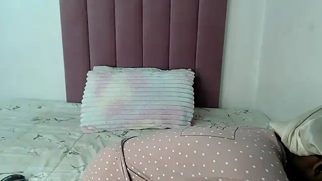 Snapshot of Abby_108 chatting on 10.10.25 Abby 108 online show from 10.10.25