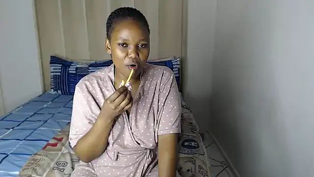 Snapshot of Abby_108 chatting on 11.12.25 Abby 108 online show from 11.12.25