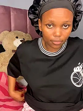 Snapshot of Abby_108 chatting on 12.15.25 Abby 108 online show from 12.15.25