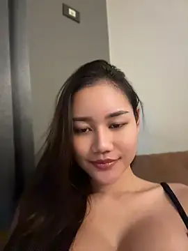 Snapshot of cherrycuteasian chatting on 07.03.26 cherrycuteasian online show from 07.03.26