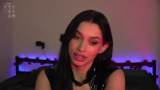 Snapshot of Olivia_Faye chatting on 12.18.25 Olivia Faye online show from 12.18.25