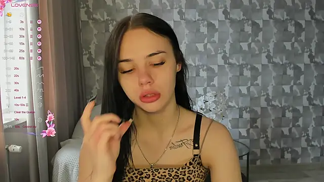 Kseni a online show from 04.21.26