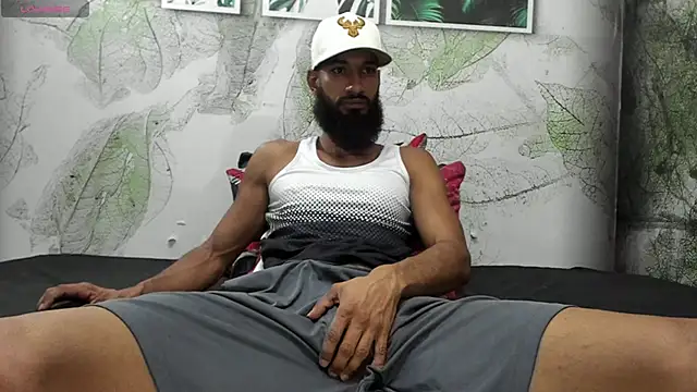 Snapshot of Damian_Shakur chatting on 05.11.26 Damian Shakur online show from 05.11.26