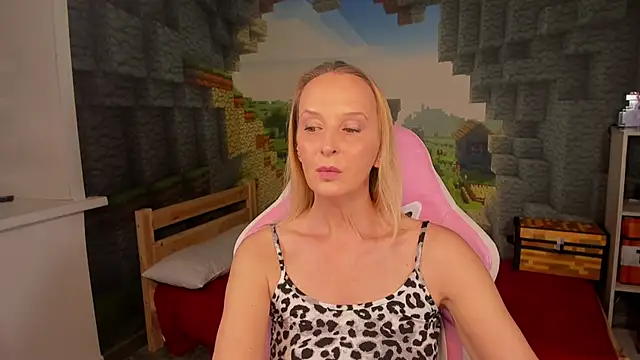 ClaraParks online show from 01.09.26