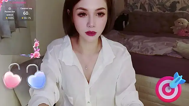 maya057000 online show from 11.06.25