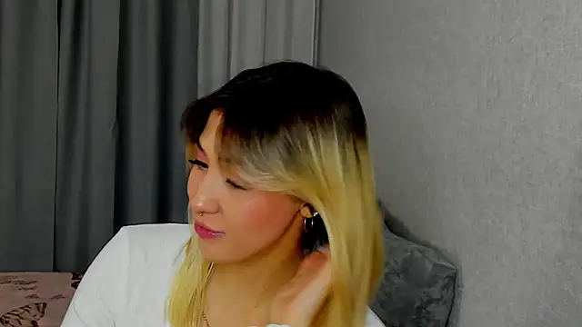 Bella svon online show from 09.21.25