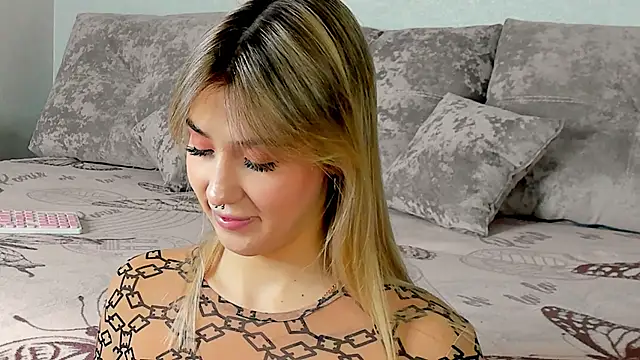 Bella svon online show from 11.16.25