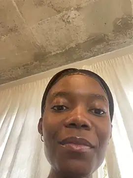 Snapshot of prettydollyy chatting on 03.03.26 prettydollyy online show from 03.03.26