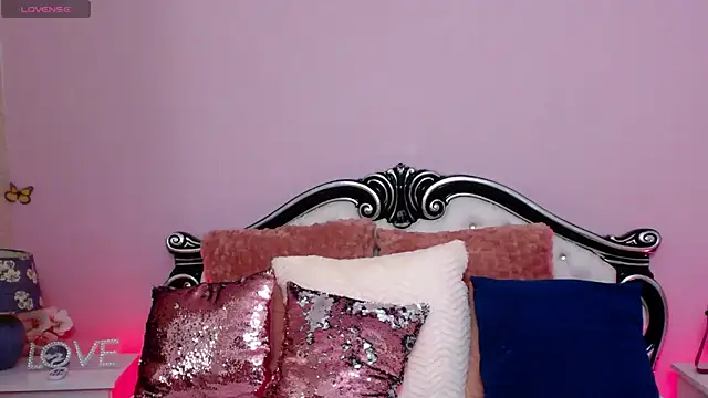SweetySasha18 online show from 05.28.26