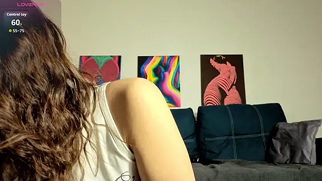 TrixiBell online show from 11.18.25