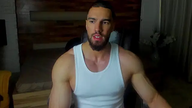 Snapshot of IvanHydee chatting on 06.17.26 IvanHydee online show from 06.17.26