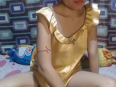 UrKitty lover18 online show from 04.19.26