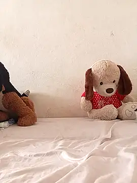 Ruby Quin online show from 09.15.25
