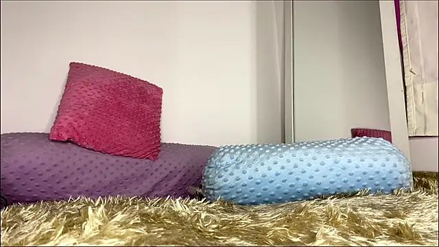 Gabrielatafur online show from 10.18.25