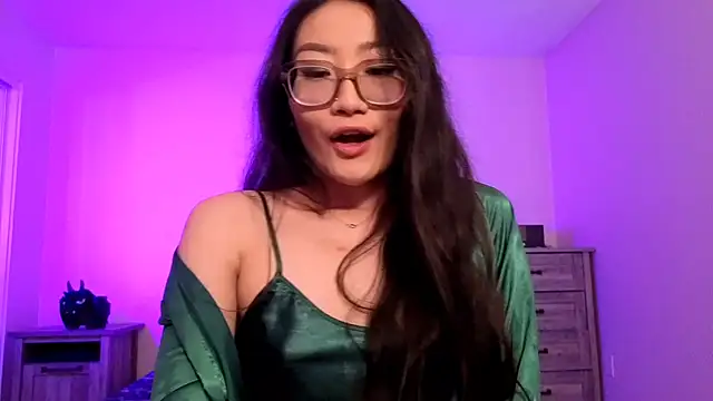 Aliciaz3 online show from 09.27.25