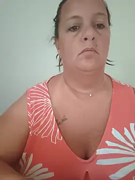 Snapshot of LaReginaNera chatting on 06.02.26 LaReginaNera online show from 06.02.26