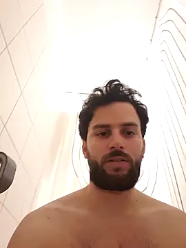 Snapshot of Taycanman69 chatting on 04.12.26 Taycanman69 online show from 04.12.26