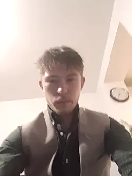 Snapshot of cameron334 chatting on 11.02.25 cameron334 online show from 11.02.25