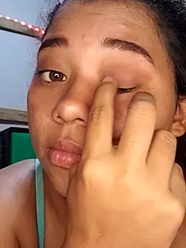 Violethroos online show from 04.20.26