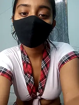 shrutee12 online show from 11.07.25