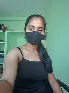 shrutee12 online show from 02.08.26