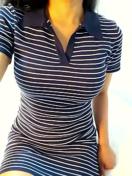 Miss Pompitas23 online show from 04.13.26