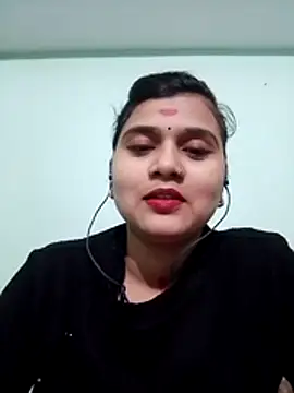 Kavya-Tiwari online show from 01.11.26