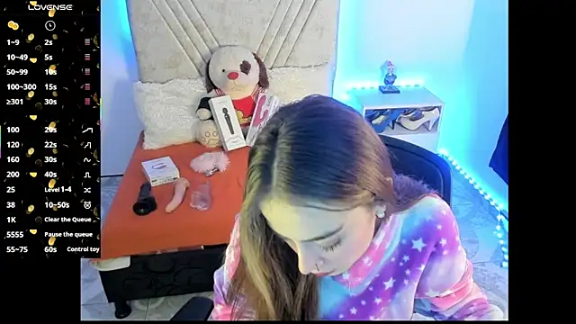 Mia Victoria22 online show from 06.09.26